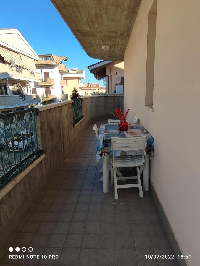 Appartamento Scerne Di Pineto Bagian luar foto